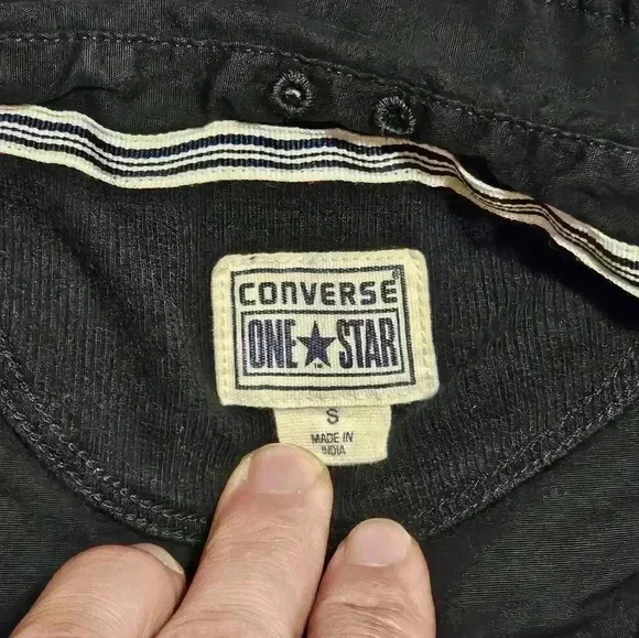 Converse, black button down, women's small, - Picture 3 of 6